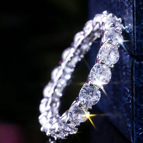 NEW💍925 sterling silver diamond engagement ring - Picture 2 of 6